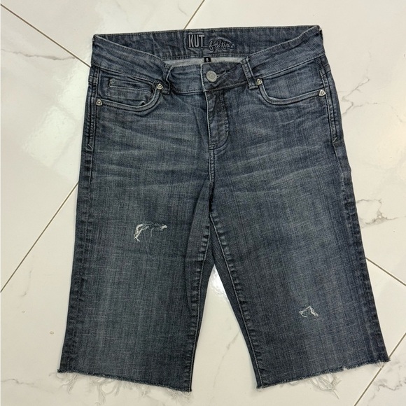 Kut from the Kloth Women's Dark Gray Denim Shorts Size 8 - Picture 1 of 3